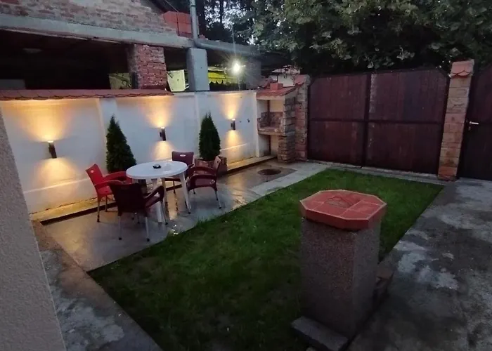 Epi Lux House