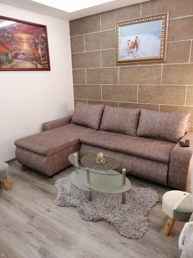 Apartment Epi Lux House Zemun